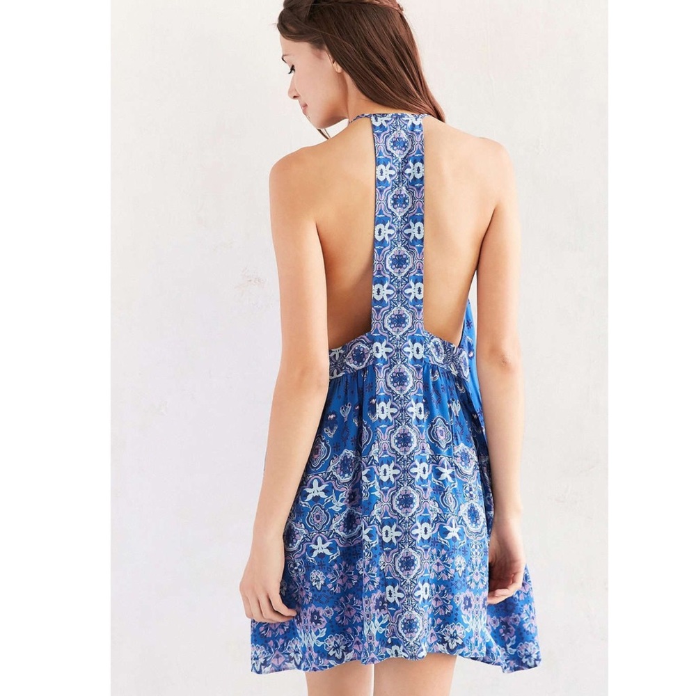 UO Ecote Gigi Mixed Print T-Back Dress